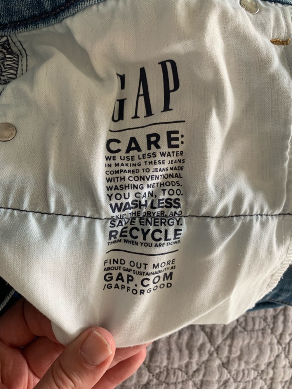 GAP Girlfriend Denim Shorts - Picture 7 of 8